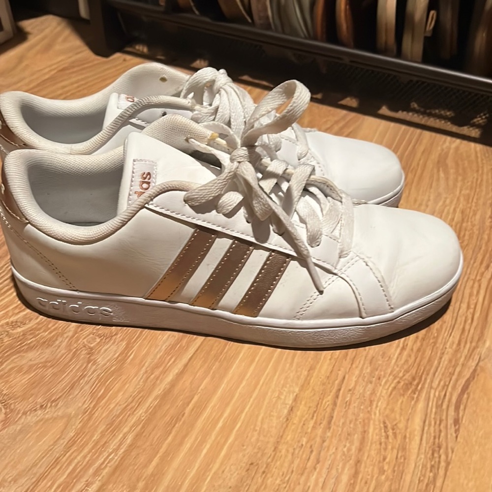 Adidas girls rose pink.